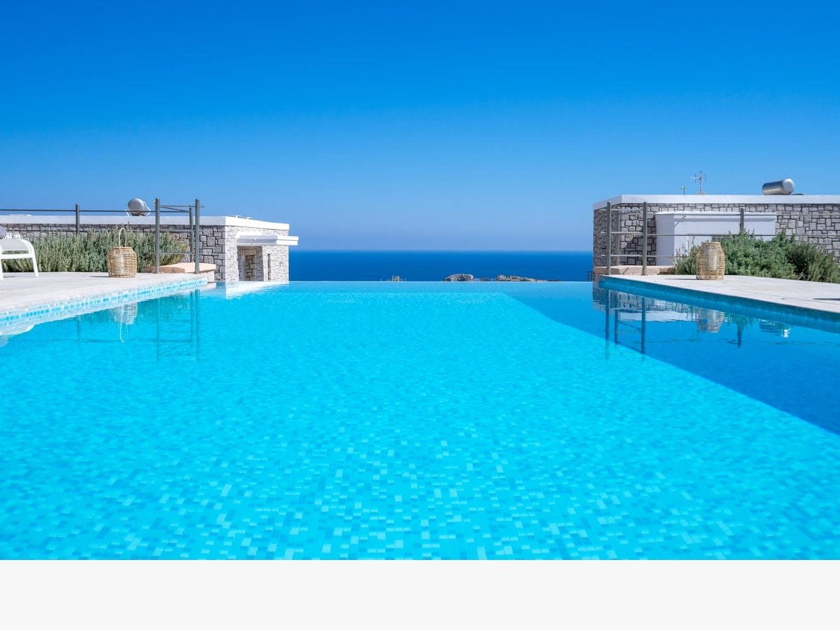 The Red Rock Villa – A Luxurious Escape in Afandou